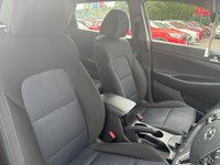 USED 2018 67 HYUNDAI TUCSON 1.6 GDi Blue Drive SE Nav SUV 5dr Petrol Manual Euro 6 (s/s) (132 ps) SERVICE HISTORY - 8 STAMPS, HEATED SEATS, REVERSING CAMERA