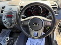 USED 2011 61 KIA SOUL 1.6 CRDi Echo SUV 5dr Diesel Manual Euro 4 (126 bhp) ** 3 Month Warranty  **