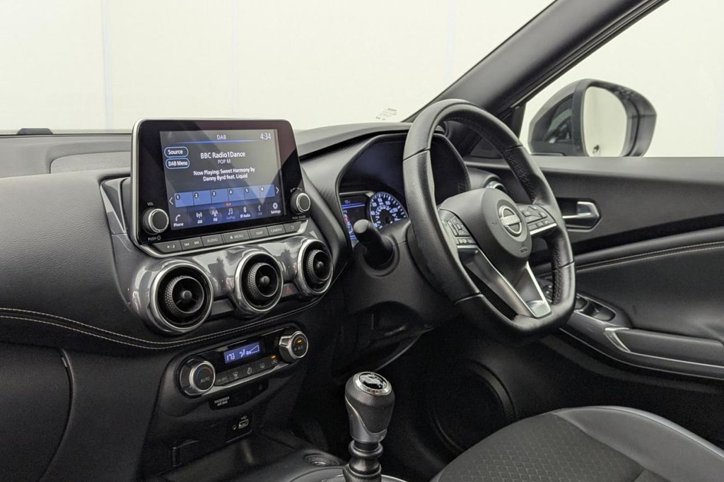 USED 2023 23 NISSAN JUKE 1.0 DIG-T N-Connecta SUV 5dr Petrol Manual Euro 6 (s/s) (114 ps) Camera, Car Play, Sat Nav