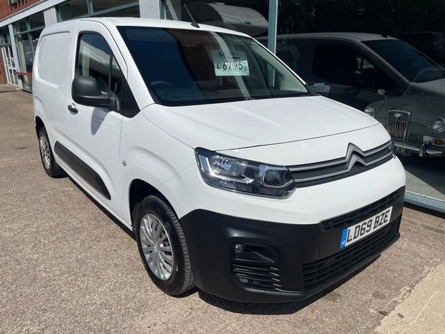 View our CITROEN BERLINGO