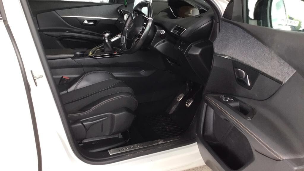 USED 2018 18 PEUGEOT 3008 1.2 PureTech GT Line SUV 5dr Petrol Manual Euro 6 (s/s) (130 ps) 