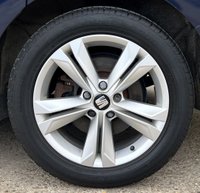 USED 2017 17 SEAT ALHAMBRA 2.0 TDI SE Lux MPV 5dr Diesel DSG Euro 6 (s/s) (184 ps) - FSH - SAT NAV - HEATED LEATHER - REVERSE CAMERA - SUNROOF - P/SENSORS - BLUETOOTH - CRUISE - DAB RADIO