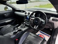 USED 2017 17 FORD MUSTANG 5.0 V8 GT Fastback 2dr Petrol SelShift Euro 6 (416 bhp) **AUTO GEARBOX**REVERSE CAMERA**SAT NAV**FULL LEATHER**