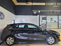 USED 2022 22 KIA CEED 1.0 T-GDi 2 Hatchback 5dr Petrol Manual Euro 6 (s/s) (118 bhp) Full Service History, 1 Owner