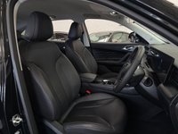 USED 2025 25 MG MG HS 1.5 T-GDI Trophy SUV 5dr Petrol DCT Euro 6 (s/s) (169 ps) 