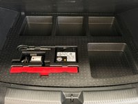 USED 2025 25 MG MG HS 1.5 T-GDI Trophy SUV 5dr Petrol DCT Euro 6 (s/s) (169 ps) 
