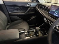 USED 2025 25 MG MG HS 1.5 T-GDI Trophy SUV 5dr Petrol DCT Euro 6 (s/s) (169 ps) 