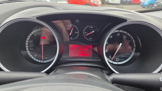 View our Alfa Romeo Giulietta 1.4 TB Lusso Hatchback 5dr Petrol Manual Euro 5 (s/s) (120 bhp)