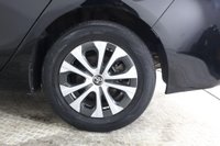 USED 2022 72 TOYOTA PRIUS 1.8 VVT-h Business Edition CVT Euro 6 (s/s) 5dr Head up Display, Rev Camera,
