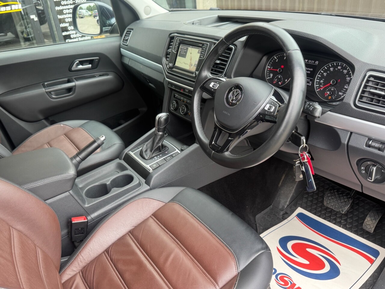 2017 VOLKSWAGEN AMAROK 3.0 TDI V6 BlueMotion Tech Highline Pickup Double Cab 4dr Diesel Auto 4Moti - vehicle photo 8 for sale on PureCar