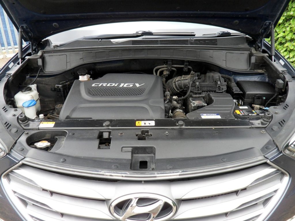 USED 2017 67 HYUNDAI SANTA FE 2.2 CRDi Blue Drive Premium SUV 5dr Diesel Manual 4WD Euro 6 (s/s) (200 ps) HeatedLeather Timing Chain Replaced