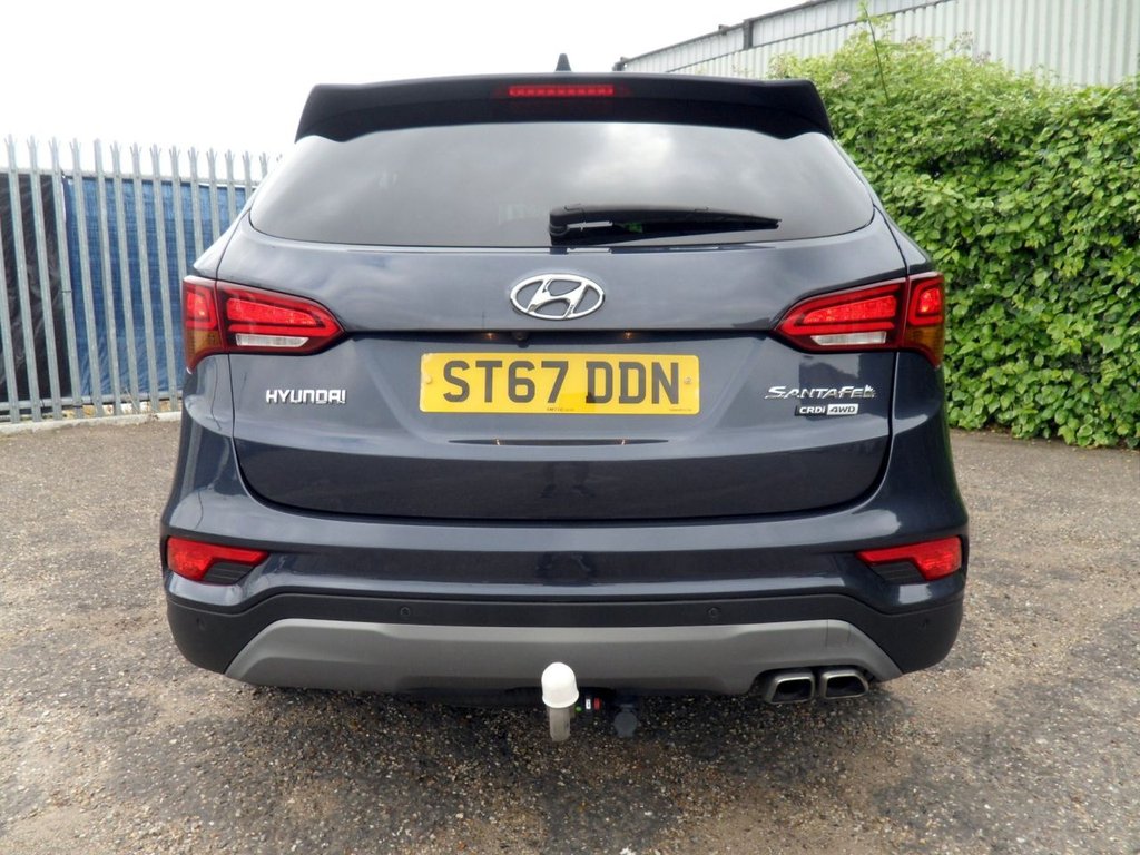 USED 2017 67 HYUNDAI SANTA FE 2.2 CRDi Blue Drive Premium SUV 5dr Diesel Manual 4WD Euro 6 (s/s) (200 ps) HeatedLeather Timing Chain Replaced