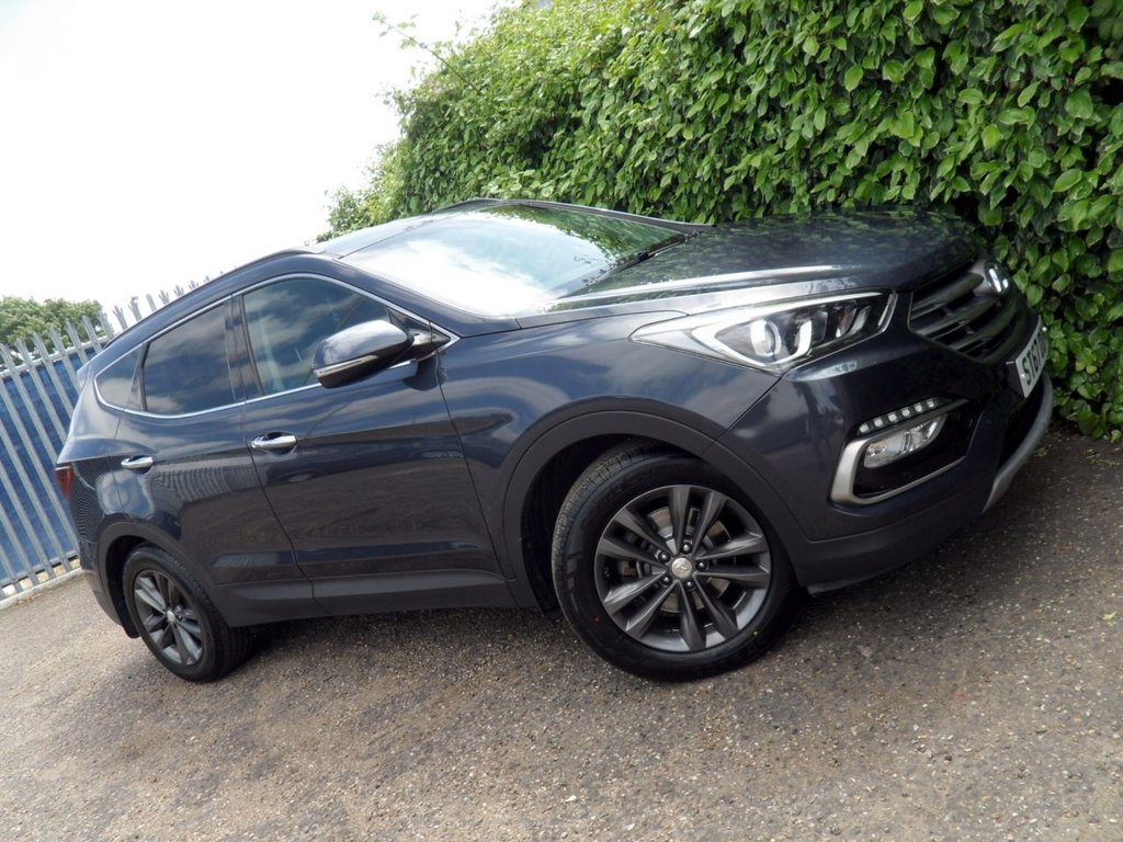 USED 2017 67 HYUNDAI SANTA FE 2.2 CRDi Blue Drive Premium SUV 5dr Diesel Manual 4WD Euro 6 (s/s) (200 ps) HeatedLeather Timing Chain Replaced
