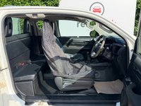 USED 2020 20 TOYOTA HILUX 2.4 D-4D Active Pickup Extended Cab 4dr Diesel Manual 4WD Euro 6 (3.5t) (150 ps) 