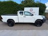 USED 2020 20 TOYOTA HILUX 2.4 D-4D Active Pickup Extended Cab 4dr Diesel Manual 4WD Euro 6 (3.5t) (150 ps) 