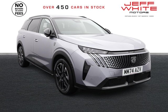 View our PEUGEOT 5008