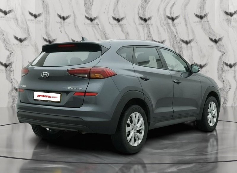 2019 Hyundai Tucson in grey — photo 6 of 14
