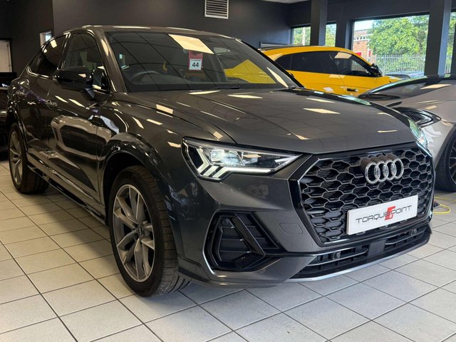 View our AUDI Q3