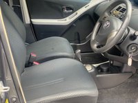 USED 2010 10 TOYOTA YARIS 1.33 Dual VVT-i TR Hatchback 5dr Petrol MultiMode Euro 4 (s/s) (101 ps) AUTOMATIC .....LOW MILEAGE