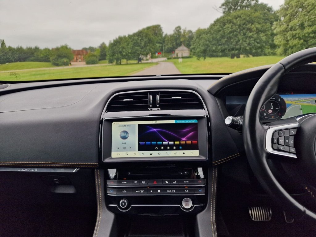USED 2019 69 JAGUAR F-PACE 3.0 D300 V6 300 Sport SUV 5dr Diesel Auto AWD Euro 6 (s/s) (300 ps) FINANCE AVAILABLE