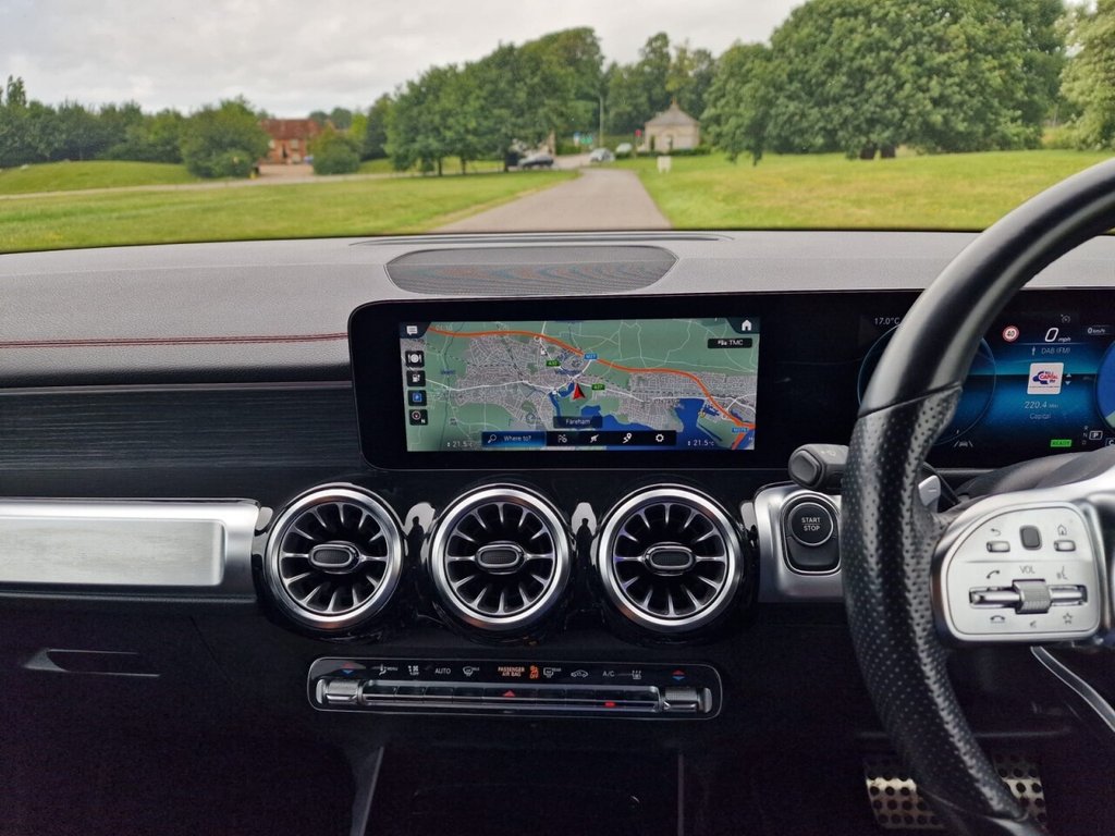 USED 2022 22 MERCEDES-BENZ EQB EQB 350 66.5kWh AMG Line (Premium) SUV 5dr Electric Auto 4MATIC (292 ps) FINANCE AVAILABLE