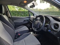 USED 2016 66 TOYOTA YARIS 1.5 VVT-h Icon Hatchback 5dr Petrol Hybrid E-CVT Euro 6 (101 ps) FINANCE AVAILABLE