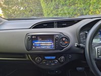 USED 2016 66 TOYOTA YARIS 1.5 VVT-h Icon Hatchback 5dr Petrol Hybrid E-CVT Euro 6 (101 ps) FINANCE AVAILABLE