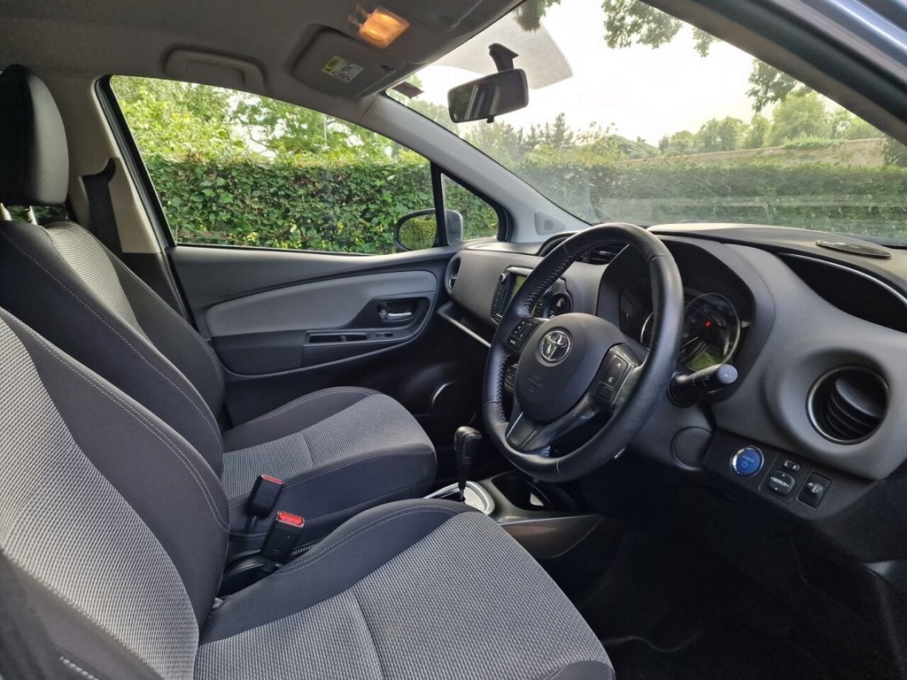 USED 2016 66 TOYOTA YARIS 1.5 VVT-h Icon Hatchback 5dr Petrol Hybrid E-CVT Euro 6 (101 ps) FINANCE AVAILABLE