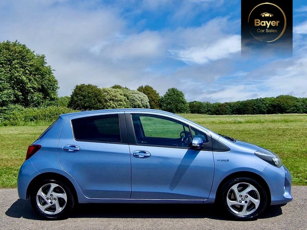 USED 2016 66 TOYOTA YARIS 1.5 VVT-h Icon Hatchback 5dr Petrol Hybrid E-CVT Euro 6 (101 ps) FINANCE AVAILABLE