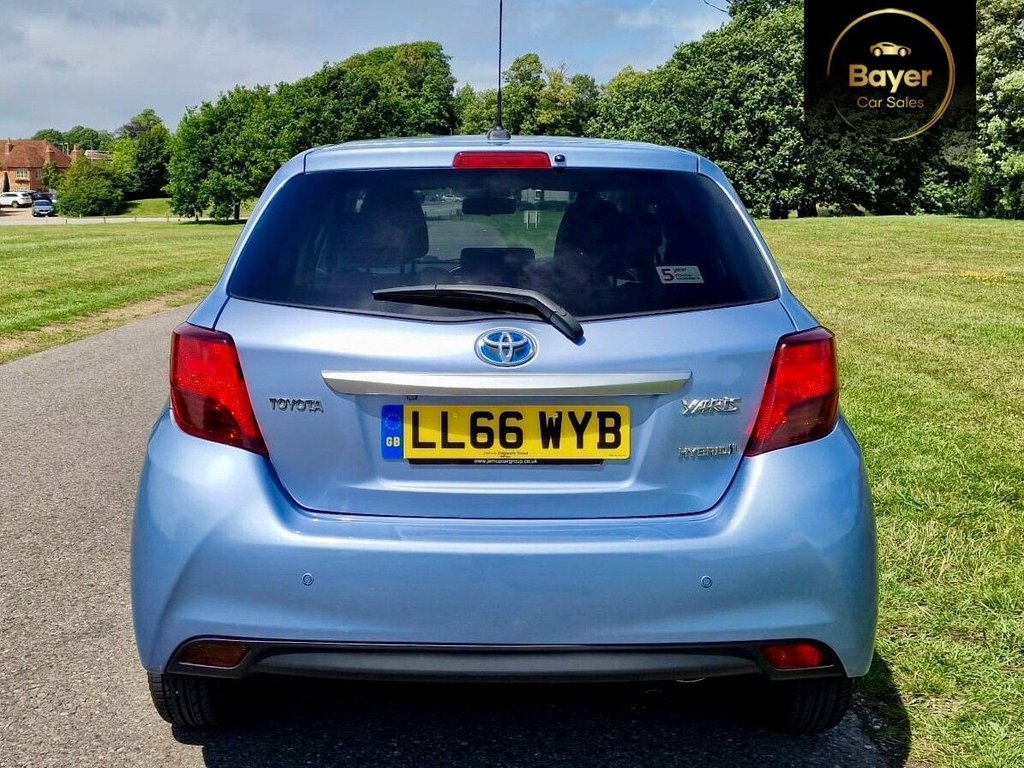 USED 2016 66 TOYOTA YARIS 1.5 VVT-h Icon Hatchback 5dr Petrol Hybrid E-CVT Euro 6 (101 ps) FINANCE AVAILABLE