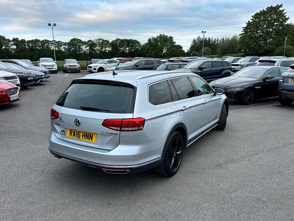 USED 2016 16 VOLKSWAGEN PASSAT 2.0 TDI BlueMotion Tech Alltrack Estate 5dr Diesel DSG 4Motion Euro 6 (s/s) (190 ps) 