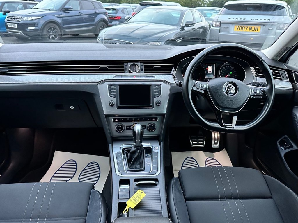 USED 2016 16 VOLKSWAGEN PASSAT 2.0 TDI BlueMotion Tech Alltrack Estate 5dr Diesel DSG 4Motion Euro 6 (s/s) (190 ps) 
