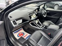 USED 2023 23 JAGUAR I-PACE 400 90kWh Black SUV 5dr Electric Auto 4WD (400 ps) 
