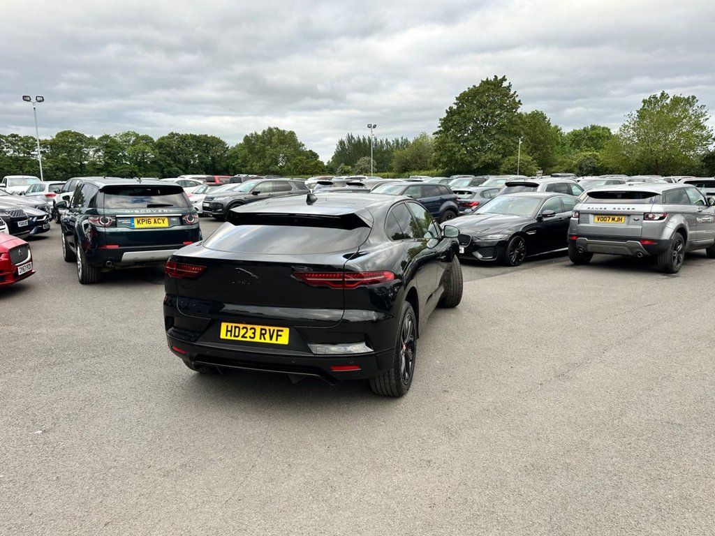 USED 2023 23 JAGUAR I-PACE 400 90kWh Black SUV 5dr Electric Auto 4WD (400 ps) 