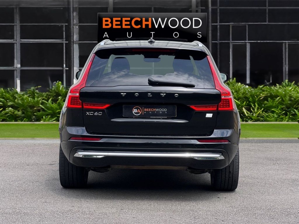 USED 2021 71 VOLVO XC60 2.0h T8 Recharge 11.6kWh Inscription Pro SUV 5dr Petrol Plug-in Hybrid Auto AWD Euro 6 (s/s) (390 ps) 22'S / PAN ROOF