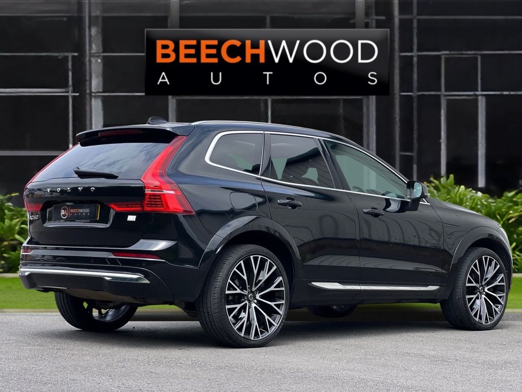 USED 2021 71 VOLVO XC60 2.0h T8 Recharge 11.6kWh Inscription Pro SUV 5dr Petrol Plug-in Hybrid Auto AWD Euro 6 (s/s) (390 ps) 22'S / PAN ROOF