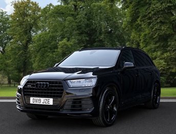 View our AUDI Q7