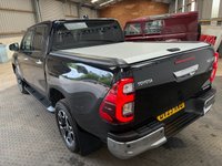 USED 2023 23 TOYOTA HI-LUX 2.8 D-4D Invincible Pickup Double Cab 4dr Diesel Manual 4WD Euro 6 (s/s) (204 ps) ONLY 24K MILES+CAMERA+AIR CON