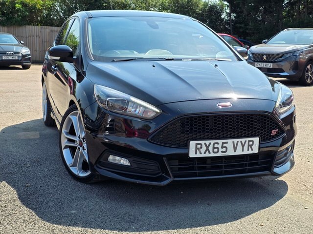 View our FORD FOCUS