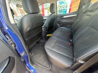 USED 2019 69 ISUZU D-MAX 1.9 TD Utah Pickup Double Cab 4dr Diesel Auto 4WD Euro 6 (164 ps) 95026 miles f,s,h