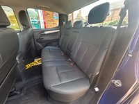 USED 2019 69 ISUZU D-MAX 1.9 TD Utah Pickup Double Cab 4dr Diesel Auto 4WD Euro 6 (164 ps) 95026 miles f,s,h