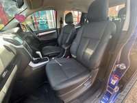 USED 2019 69 ISUZU D-MAX 1.9 TD Utah Pickup Double Cab 4dr Diesel Auto 4WD Euro 6 (164 ps) 95026 miles f,s,h