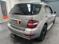 USED 2010 60 MERCEDES-BENZ M-CLASS 3.0 ML300 CDI V6 BlueEfficiency Sport SUV 5dr Diesel G-Tronic 4WD Euro 5 (204 ps) 12 MONTH MOT   &  12 WARRANTY