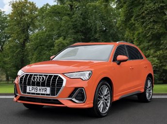 View our AUDI Q3