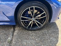 USED 2019 69 BMW 3 SERIES 2.0 330e 12kWh M Sport Saloon 4dr Petrol Plug-in Hybrid Auto Euro 6 (s/s) (292 ps) OYSTER LEATHER HEATED SPORT SEATS