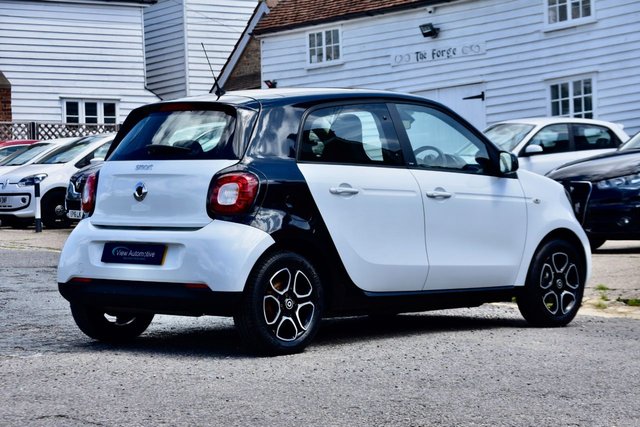 View our SMART FORFOUR