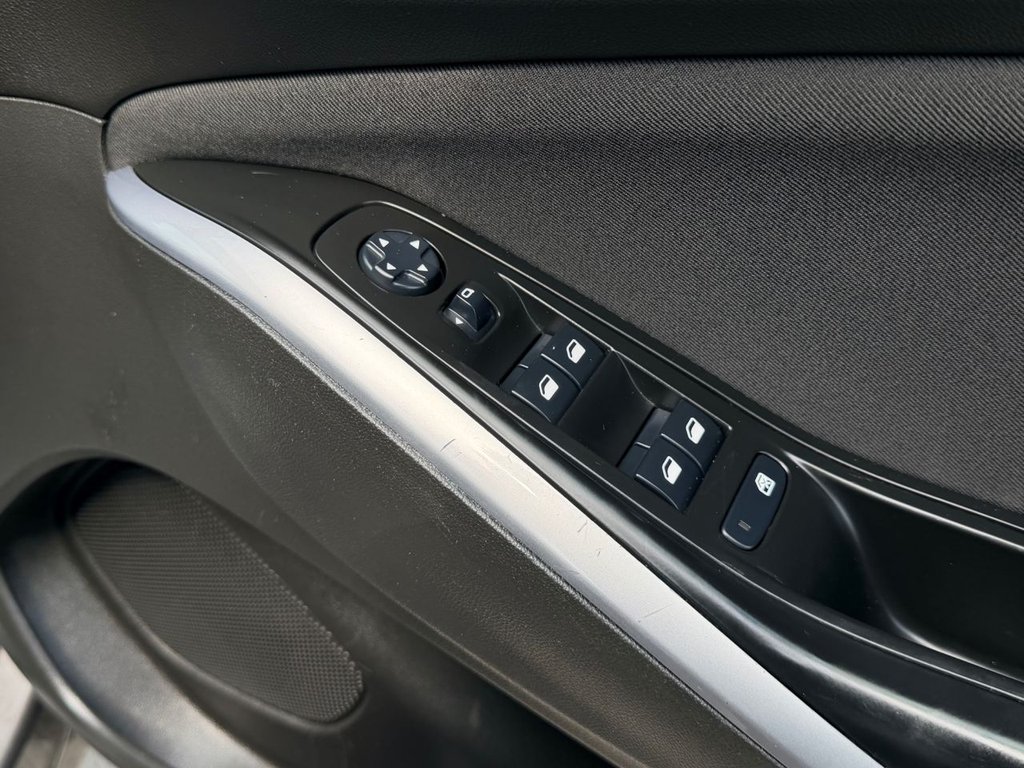 USED 2020 20 VAUXHALL GRANDLAND X 1.2 Turbo GPF SE SUV 5dr Petrol Manual Euro 6 (s/s) (130 ps) 4 Services|F/R Sensors|Apple CarPlay/Android Auto|Cruise|Lane Departure|
