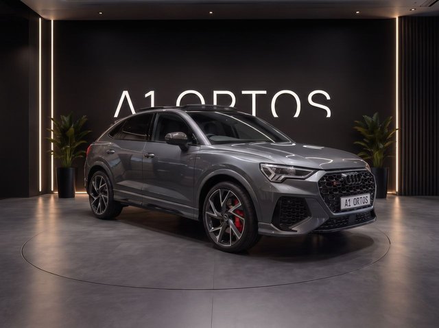 2022 Audi RS Q3