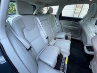 USED 2020 69 VOLVO V90 Cross Country 2.0 T5 Plus Estate 5dr Petrol Auto AWD Euro 6 (s/s) (250 ps) 