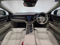USED 2020 69 VOLVO V90 Cross Country 2.0 T5 Plus Estate 5dr Petrol Auto AWD Euro 6 (s/s) (250 ps) 
